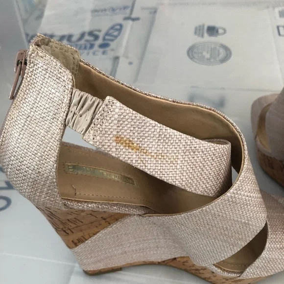 BCBG BCBGENERATION wedge platform sandal - Picture 8 of 13